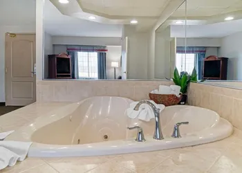 The Grand Select hotel thumbnail 7