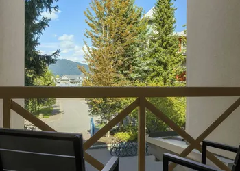 Delta Hotels by Marriott Whistler Village Suites hotel thumbnail 8