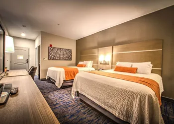 Best Western Plus Media Center Inn & Suites hotel thumbnail 2