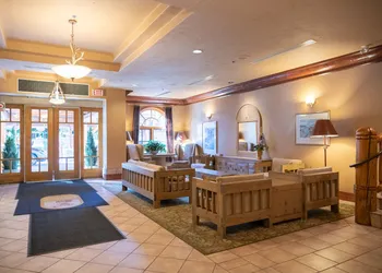Banff Caribou Lodge and Spa hotel thumbnail 2