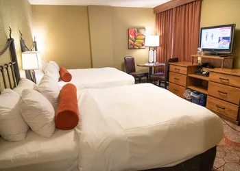 Banff Caribou Lodge and Spa hotel thumbnail 7