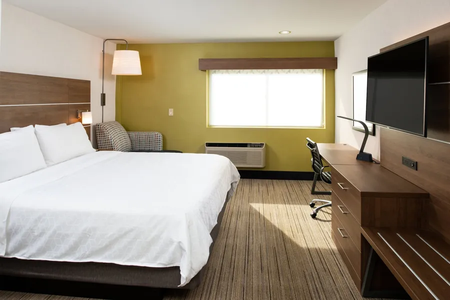 Holiday Inn Express & Suites Los Angeles Downtown West by IHG hotel detail image 2