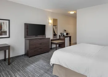 Hotel Dawson Creek, SureStay Collection By Best Western hotel thumbnail 6