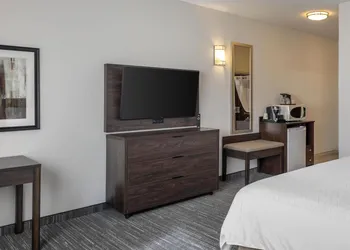 Hotel Dawson Creek, SureStay Collection By Best Western hotel thumbnail 7