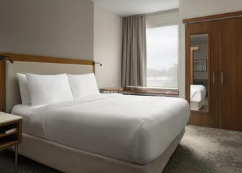 SpringHill Suites by Marriott Voorhees Mt. Laurel/Cherry Hil hotel thumbnail 6