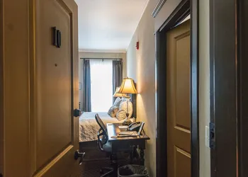 Camas Boutique Hotel hotel thumbnail 8