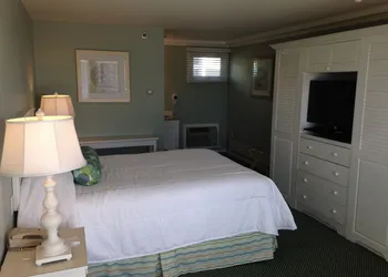 Anchorage Inn and Resort hotel thumbnail 8
