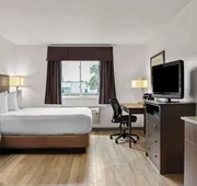 Days Inn by Wyndham Steinbach hotel detail image 7