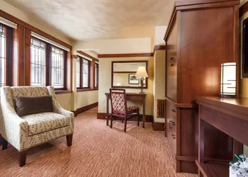 The Historic Park Inn Hotel hotel thumbnail 4
