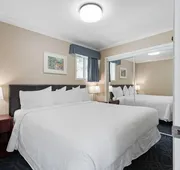 Glenwood Inn & Suites hotel detail image 7