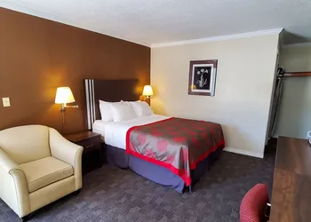 Grand Forks Inn hotel thumbnail 3