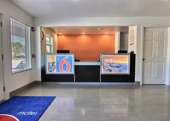 Motel 6 Rockport, TX hotel thumbnail 5