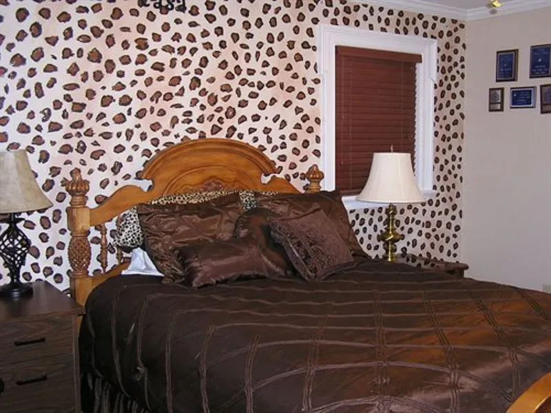 Shalom House Bed and Breakfast hotel detail image 2