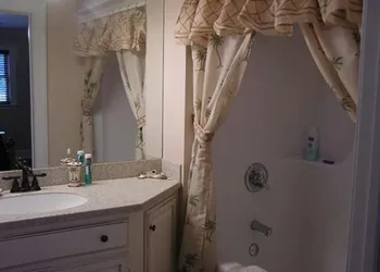 Shalom House Bed and Breakfast hotel thumbnail 5