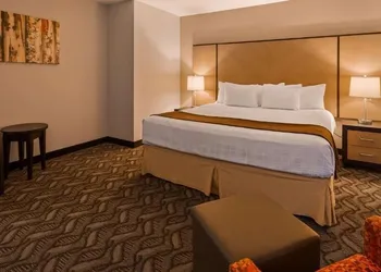Days Inn by Wyndham Airdrie hotel thumbnail 8