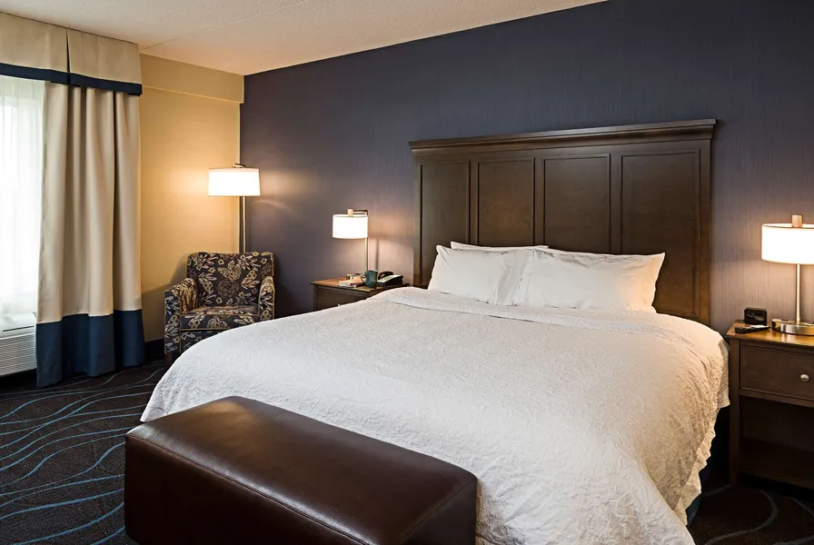 Hampton Inn by Hilton Ottawa Airport, ON, CN hotel detail image 6