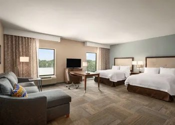 Hampton Inn & Suites Lavonia hotel thumbnail 8
