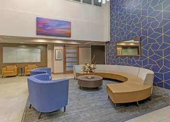 Best Western Plus Pembina Inn & Suites hotel thumbnail 2