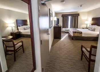 Best Western Plus Pembina Inn & Suites hotel thumbnail 5