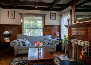 Calistoga Wine Way Inn hotel thumbnail 2
