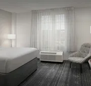 TownePlace Suites by Marriott Suffolk Chesapeake hotel detail image 4