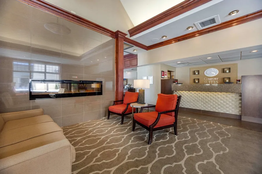 Comfort Suites hotel detail image 2