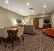Comfort Suites hotel detail image 7