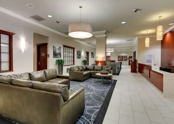 DoubleTree by Hilton St. Louis Forest Park hotel thumbnail 2