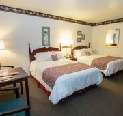 Chalet Motel Mequon hotel detail image 3