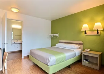 Motel 6 Tumwater, WA - Olympia hotel thumbnail 7