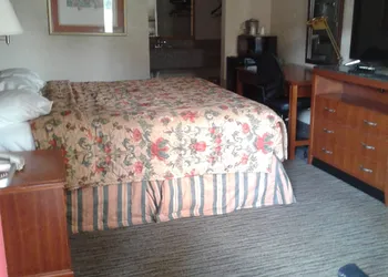 Budget Inn Express hotel thumbnail 4