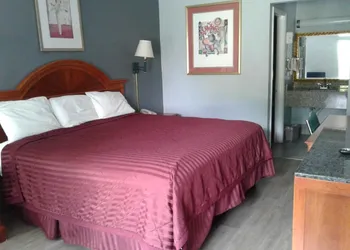 Budget Inn Express hotel thumbnail 7