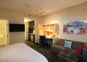 TownePlace Suites by Marriott Lincoln North hotel thumbnail 4