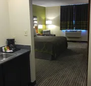 Super 8 by Wyndham Copley Akron hotel detail image 7