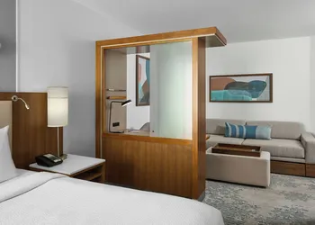 SpringHill Suites Lumberton hotel thumbnail 7