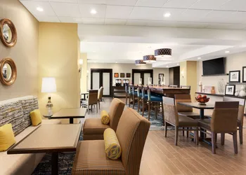 Hampton Inn Kennewick at Southridge hotel thumbnail 4