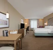 Holiday Inn Express & Suites New Cumberland by IHG hotel detail image 3