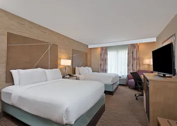 Holiday Inn Express & Suites New Cumberland by IHG hotel thumbnail 5