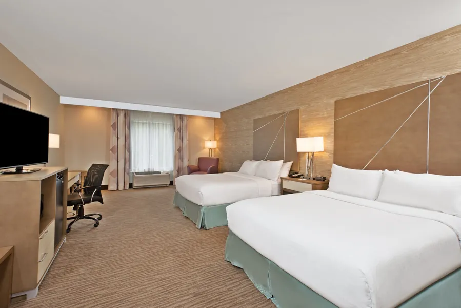 Holiday Inn Express & Suites New Cumberland by IHG hotel detail image 6