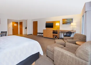 Holiday Inn Morgantown - University Area by IHG hotel thumbnail 7