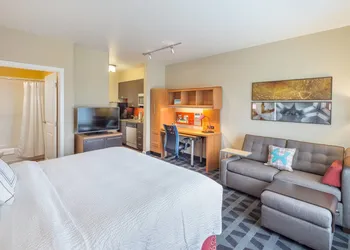 TownePlace Suites by Marriott Portland Vancouver hotel thumbnail 4