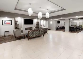 La Quinta Inn & Suites by Wyndham Kyle - Austin South hotel thumbnail 3