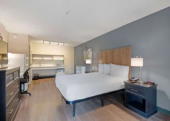 Extended Stay America Suites Miami Airport Blue Lagoon hotel thumbnail 4