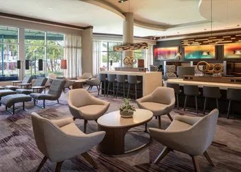 Courtyard by Marriott Miami Airport hotel thumbnail 4