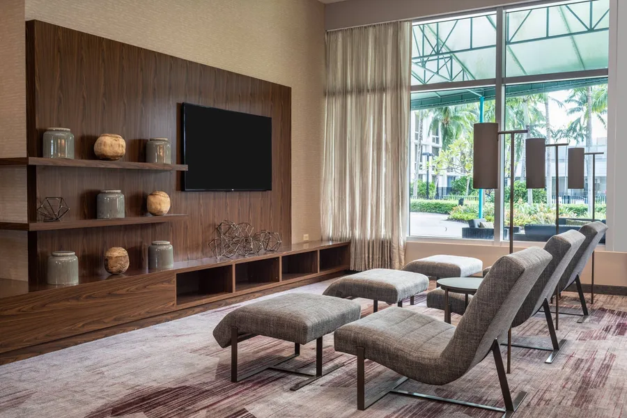 Courtyard by Marriott Miami Airport hotel detail image 6