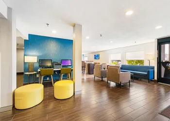 Comfort Inn Mayfield Heights Cleveland East hotel thumbnail 7