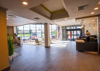 Euro Suites Hotel hotel thumbnail 2