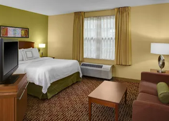 Towneplace Suites By Marriott Cleveland Westlake hotel thumbnail 4