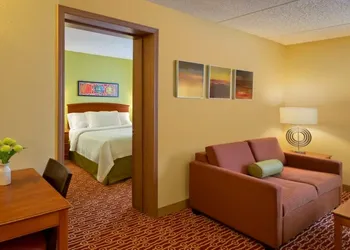 Towneplace Suites By Marriott Cleveland Westlake hotel thumbnail 8