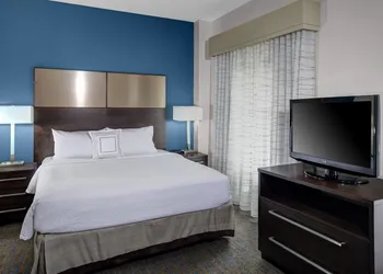 Residence Inn By Marriott Cleveland Downtown hotel thumbnail 7